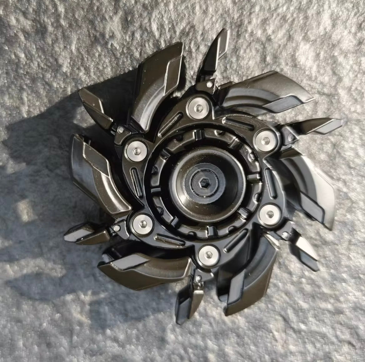 Expanding spinner (Most popular)