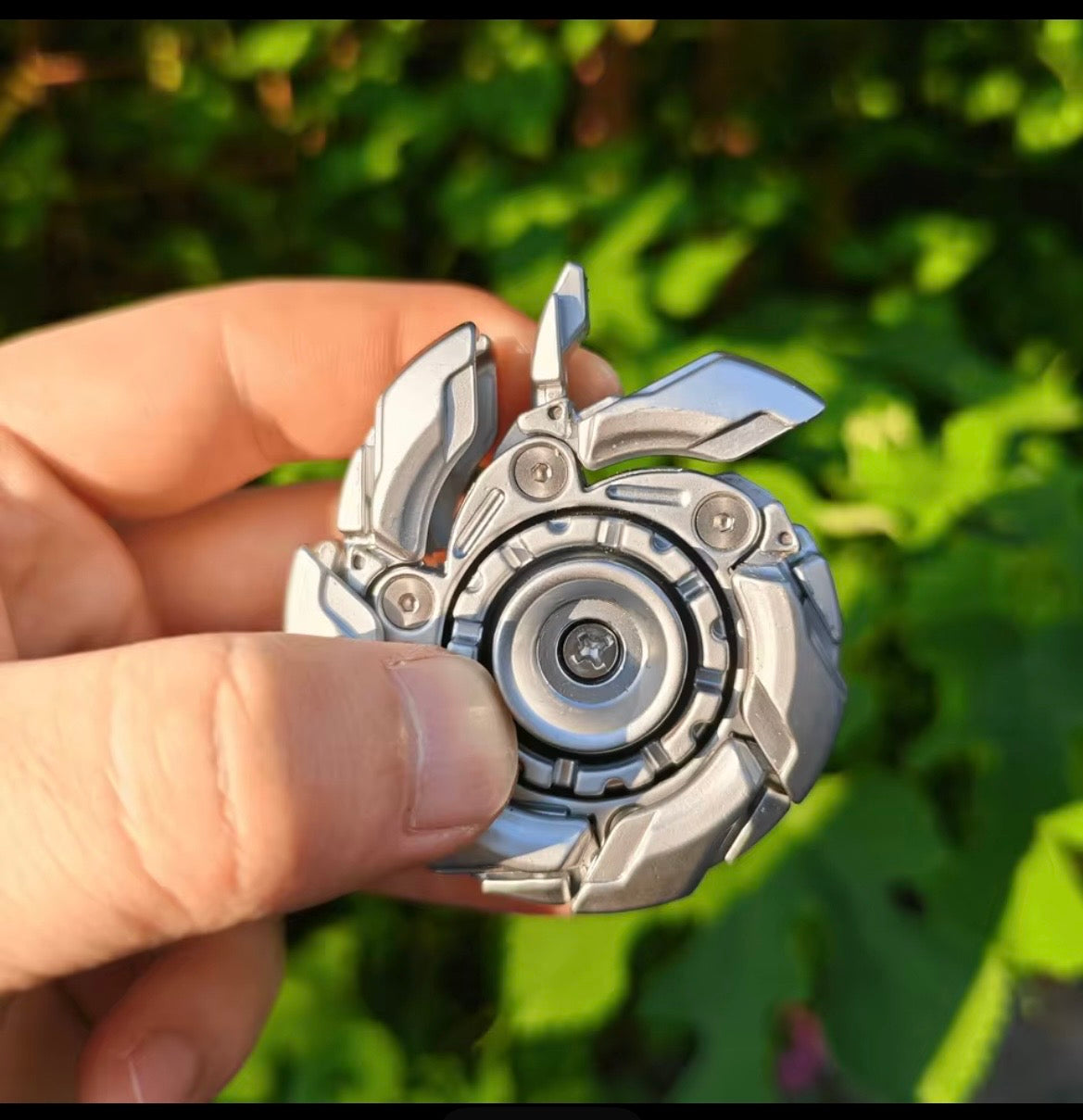 Expanding spinner (Most popular)